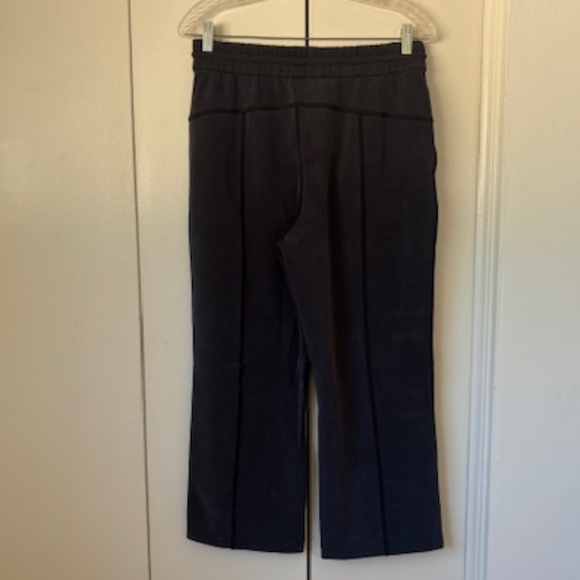 NWT Lululemon Softstreme High-Rise Straight-Leg Cropped Pant - Picture 11 of 14